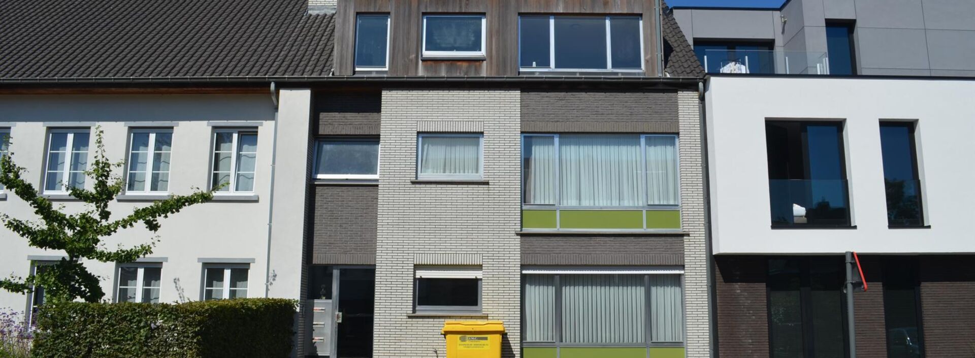 Appartementsgebouw te koop in Putte Beerzel
