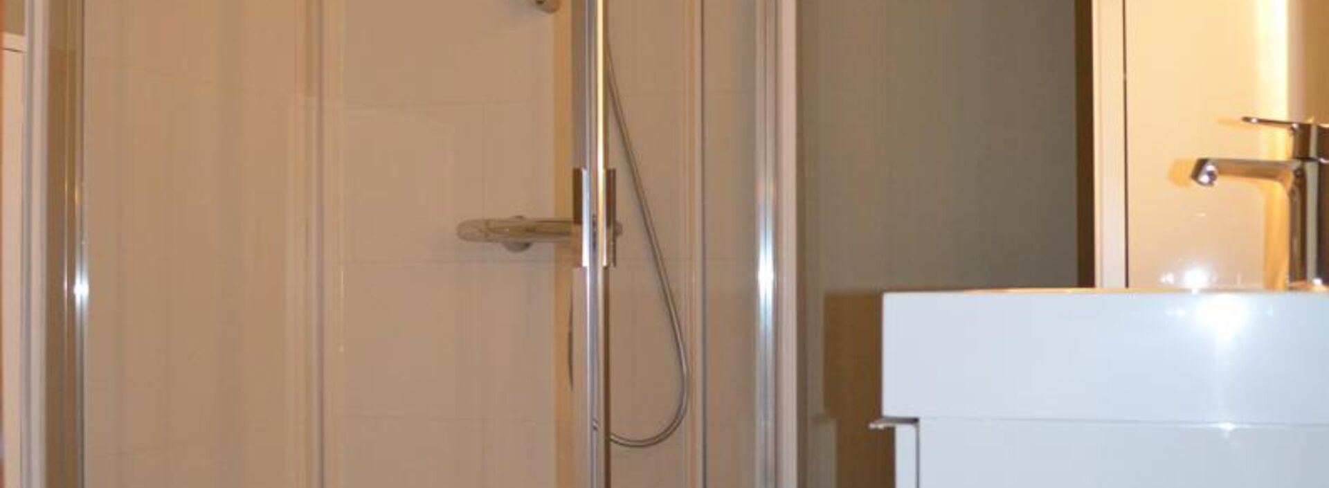 Appartementsgebouw te koop in Putte Beerzel